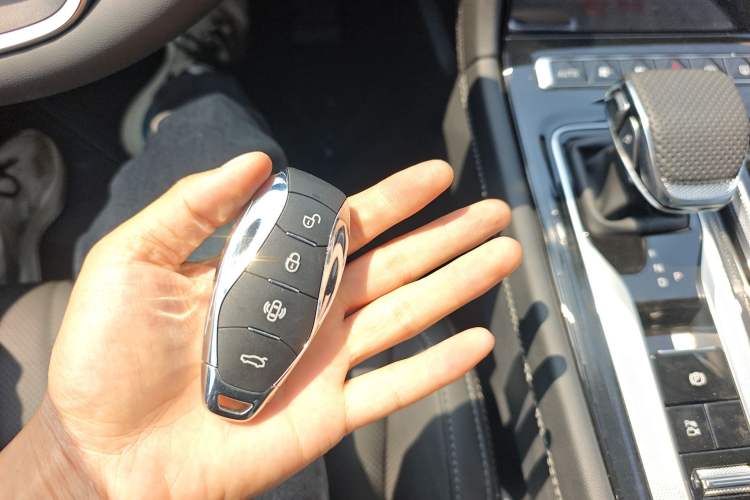 Used Hongqi H5 PHEV 2025 170 Super Hybrid Version
