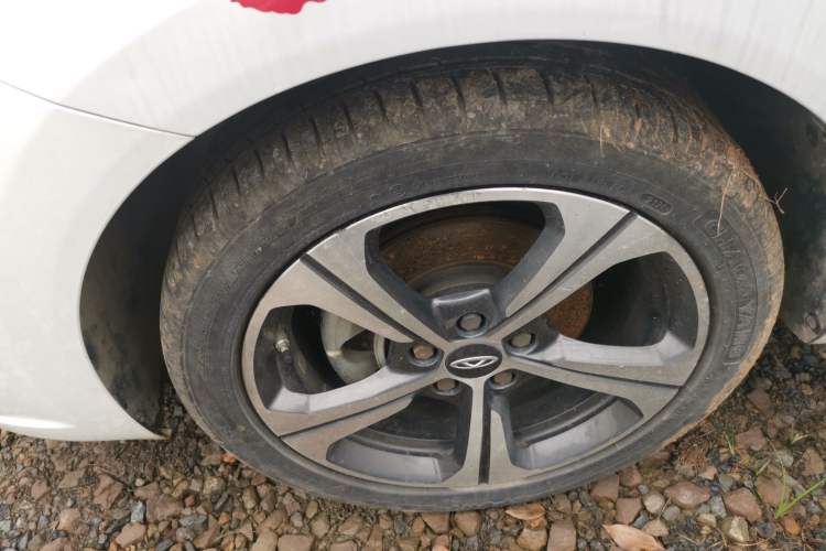 Used Chery Arrizo 5 2019 Facelifted PRO 1.5L Manual Youth Edition China VI Standard Left Front Wheel Hub