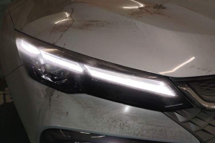 Used Geely Auto Emgrand L HiP 2022 1.5TD-DHT Pro 100KM Super Swift Right Front Headlight