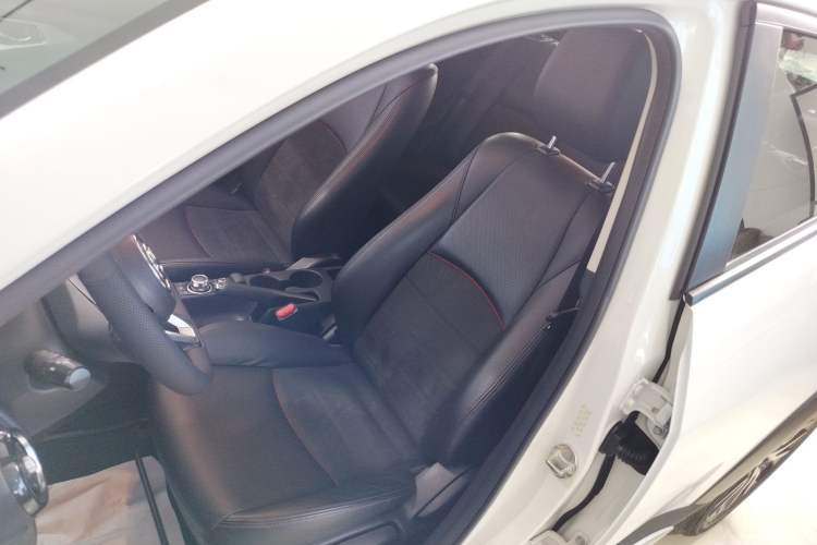 Used Mazda CX-3 2018 2.0L Automatic Prestige Edition
