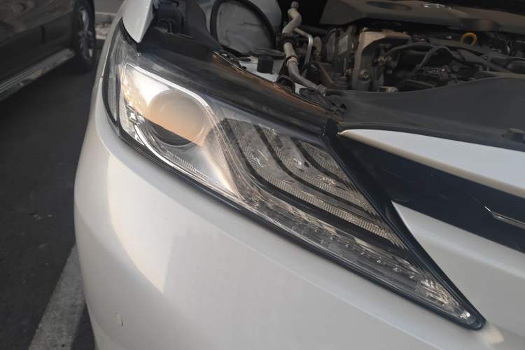 Used Toyota Camry 2019 2.0G Luxury Edition China V Standard