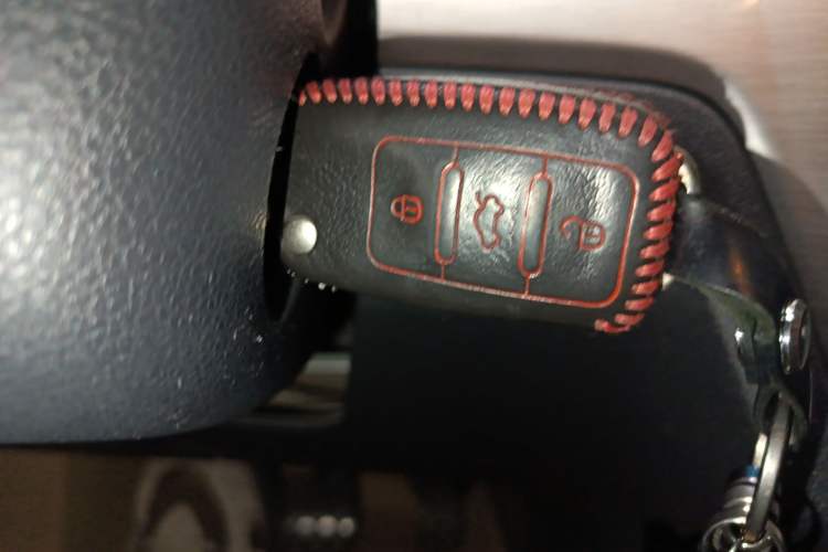 Used Volkswagen Lavida 2015 1.6L Automatic Comfort Edition
