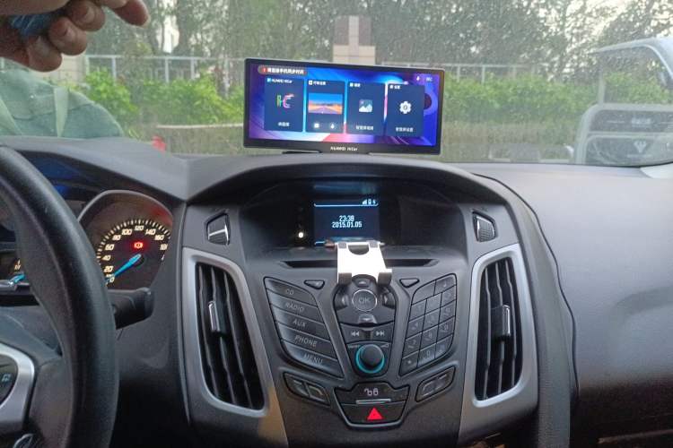 Used Ford Focus 2012 Sedan 1.6L Manual Fashion Edition