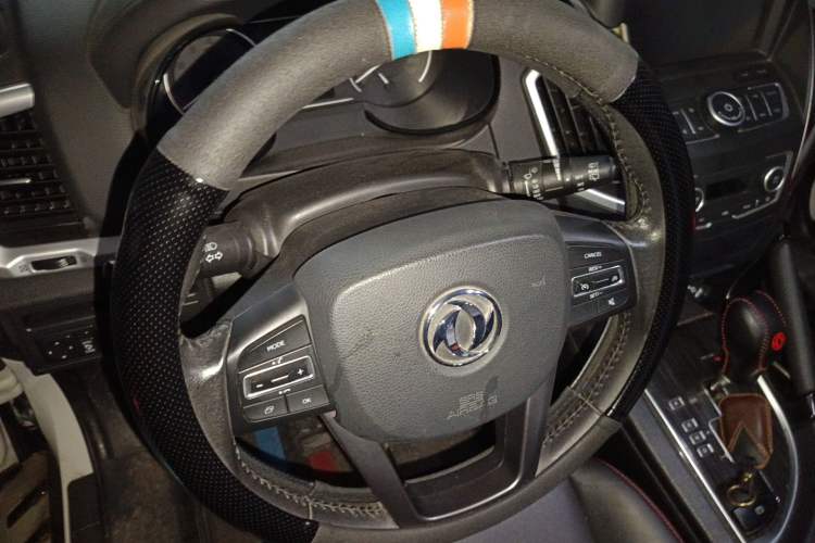 Used Dongfeng Aeolus AX7 2016 2.0L Automatic Zhiyi Trim Steering Wheel