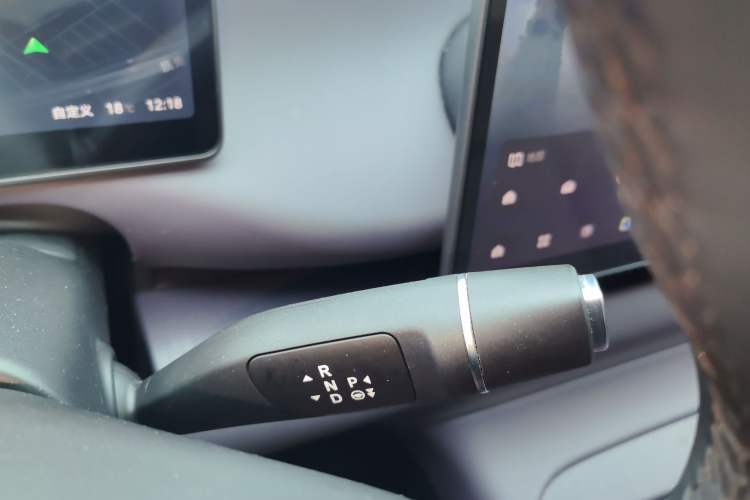 Used Leapmotor C10 2024 530 Smart Edition Gear Lever