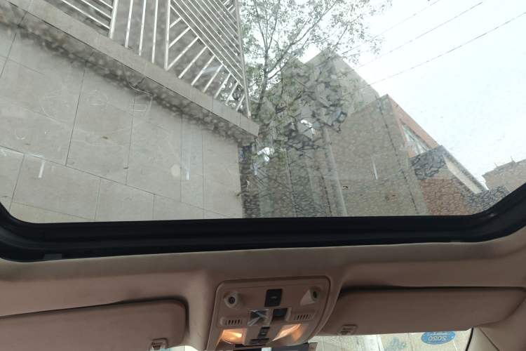 Used Cadillac SRX 2013 3.0L Luxury Model Headliner