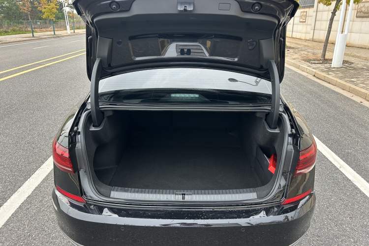 Used Volkswagen Passat 2026 Model, Outstanding 380TSI Xingkong Longteng Edition
