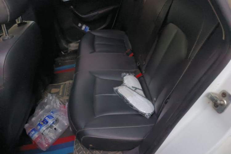 Used Roewe i6 New Energy 2017 45T Hybrid Connect & Smart Enjoyment Edition
