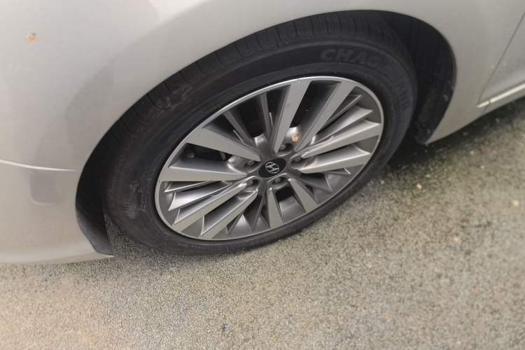 Used Hyundai Mistra 2017 1.8L Automatic Smart GLS China V Standard Left Front Wheel Hub