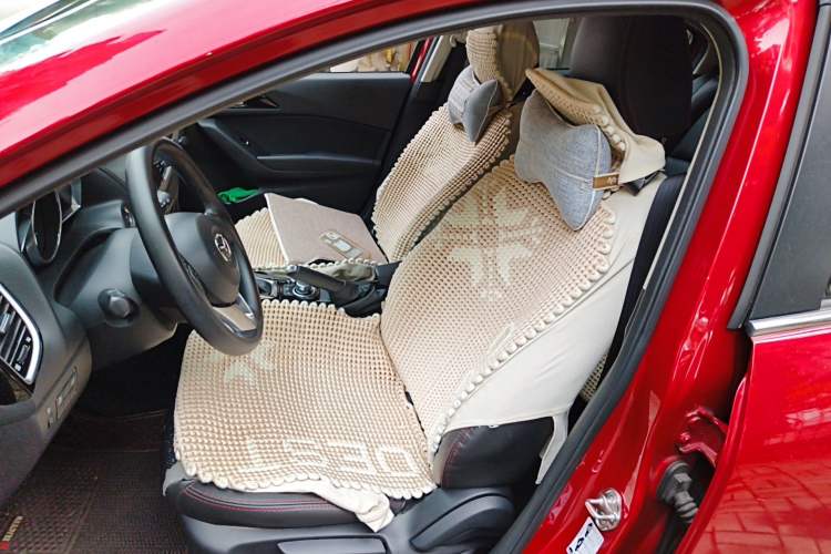 Used Mazda 3 Axela 2014 Hatchback 1.5L Automatic Luxury Model Left Front Seat