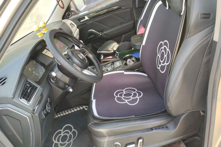 Used Zotye T600 2016 Sport Edition 2.0T DCT Prestige Model Left Front Seat