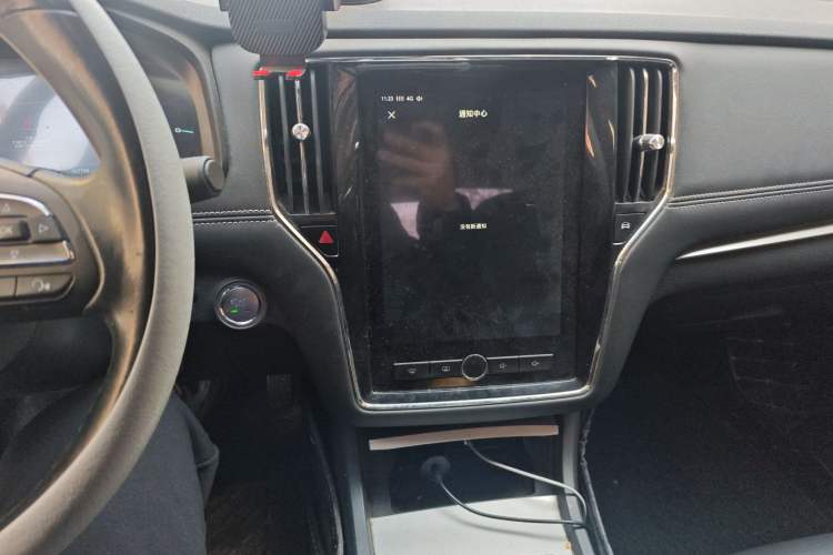 Used Roewe i6 New Energy 2017 45T Hybrid Connect & Smart Enjoyment Edition
