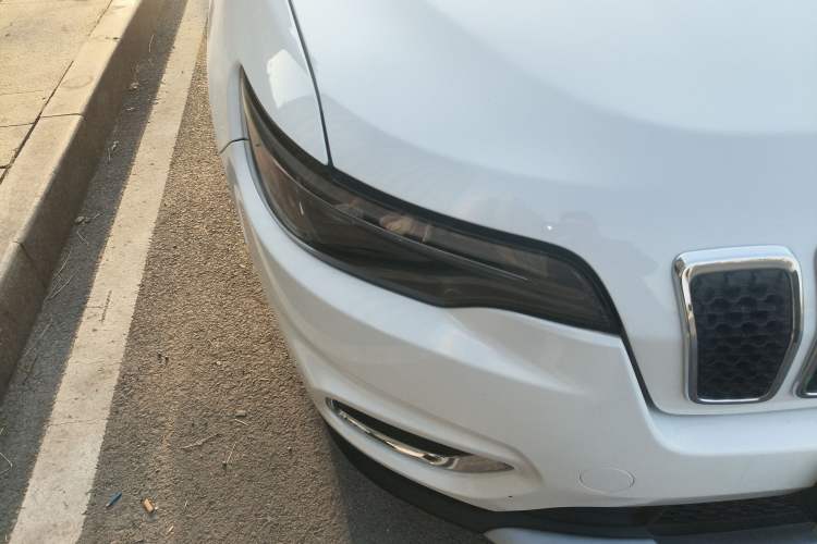 Used Jeep Cherokee 2019 2.0T 2WD Enjoyment Edition China V