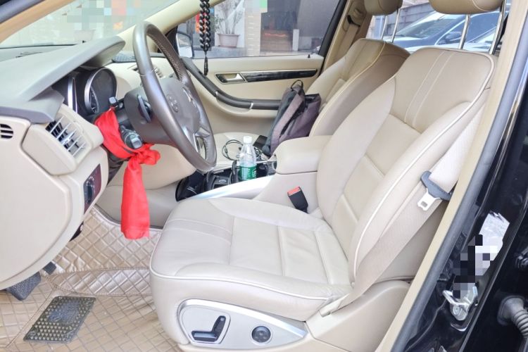 Used Mercedes-Benz R-Class 2017 R 320 4MATIC Business Edition Prestige Model