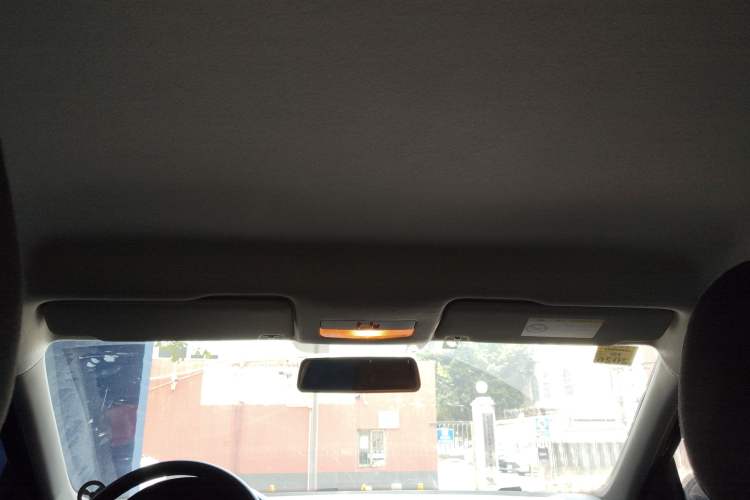 Used Volkswagen Santana 2015 1.6L Manual Fashion Edition Headliner