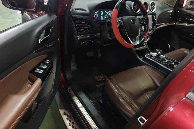 Used BYD Tang New Energy 2015 2.0T Four-Wheel-Drive Flagship Model Driver Seat