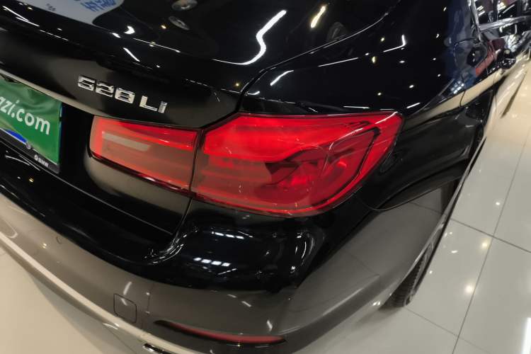 Used BMW 5 Series 2018 528Li Launch Special Edition
