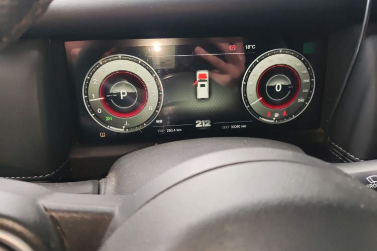 Used 212 T01 2024 2.0T Mechanic
