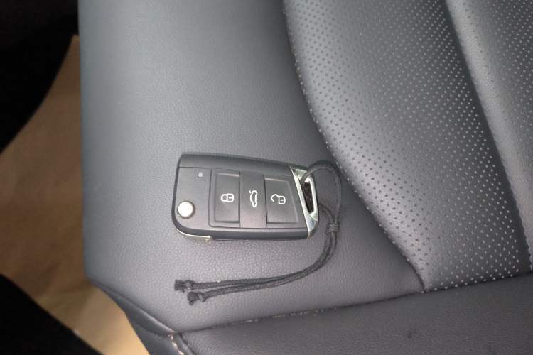 Used Volkswagen Tharu 2019 330TSI Four-Wheel Drive Flagship Model China VI Standard
