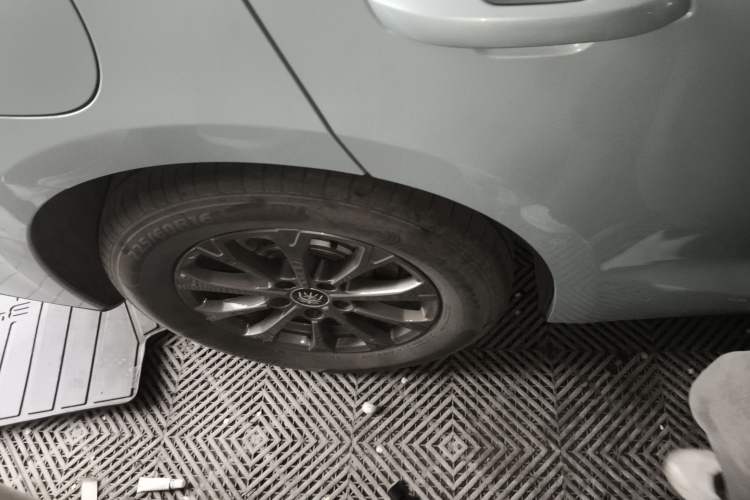 Used BYD Qin L 2024 DM-i 80KM Leading Model
