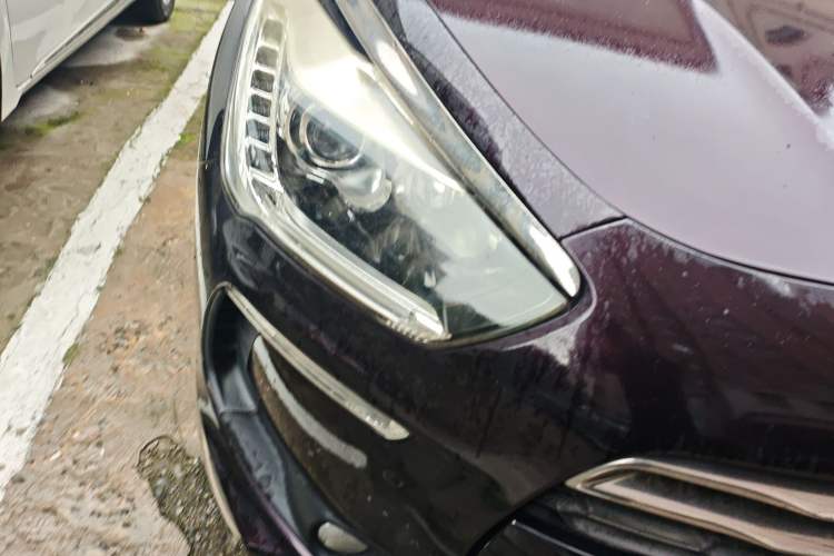 Used DS 5 2014 1.6T Luxury Edition THP160 Right Front Headlight