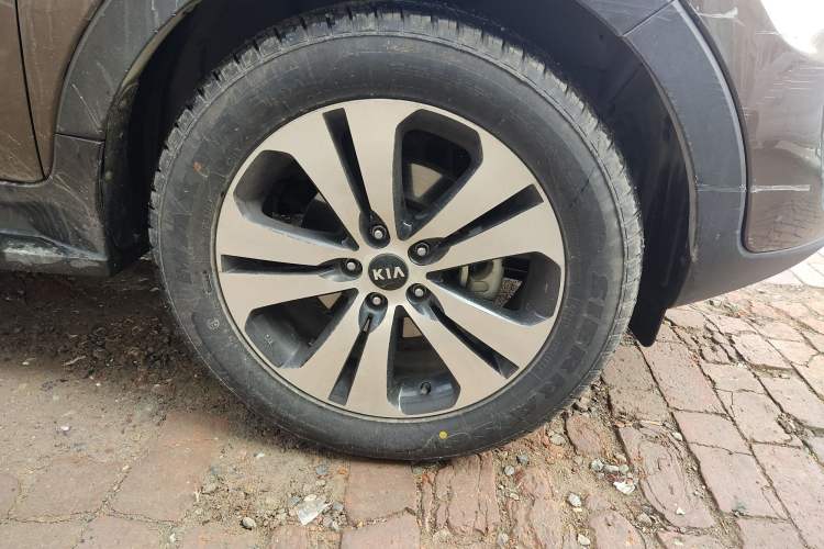 Used Kia Sportage R 2012 2.0L Automatic Two-Wheel Drive NAVI
