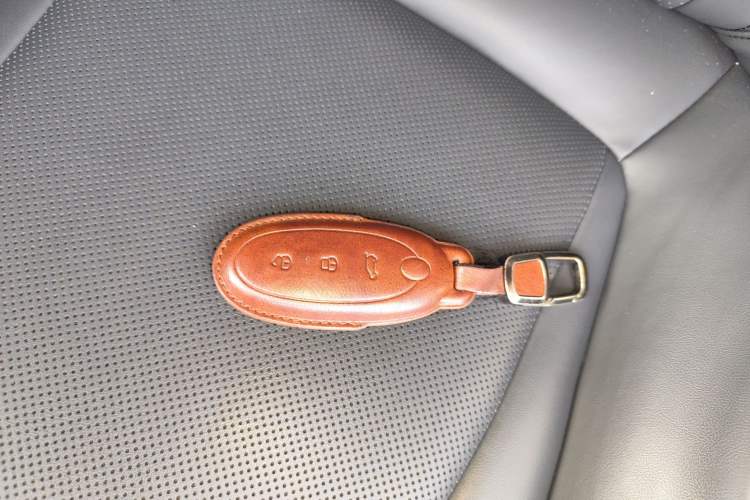 Used Dongfeng NAMMI 01 2024 New Edition 330 Air Vehicle Key