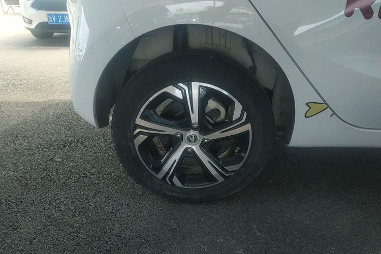 Used Oshan Benni E-Star 2022 Qingxin Edition Colorful Model Lithium Iron Phosphate
