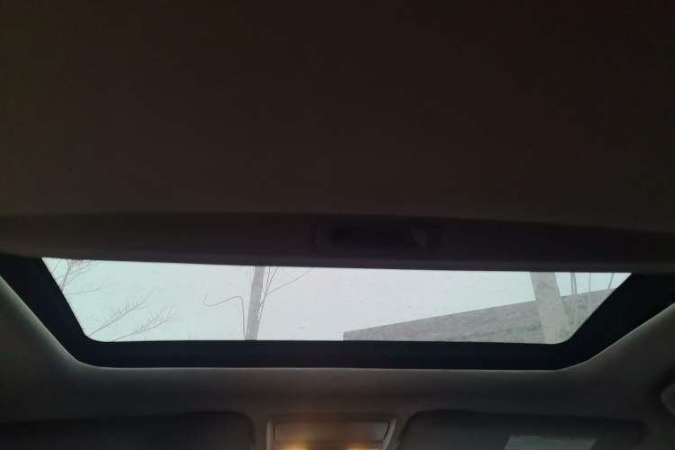 Used Honda Crosstour 2012 2.4L Luxury Edition