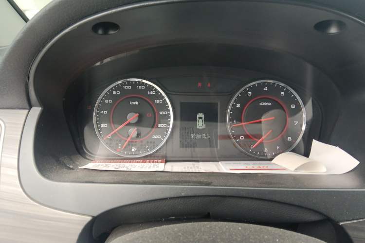 Used SAIC MAXUS G10 2019 PLUS 2.0T Automatic Elite Edition China VI Standard
