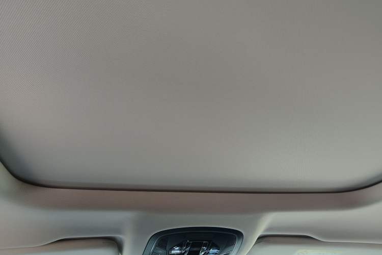 Used EXEED Lingyun 2024 300T Two-Wheel Drive Starlight Edition
