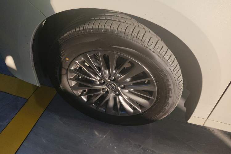 Used Toyota Alphard 2021 Dual-Engine 2.5L Prestige Edition