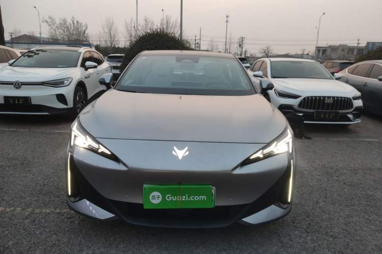 Used ARCFOX Alpha S5 2024 560MAX 185kW
