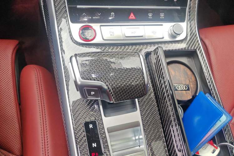 Used Audi SQ7 2024 4.0 TFSI Night Knight Edition Gear Lever