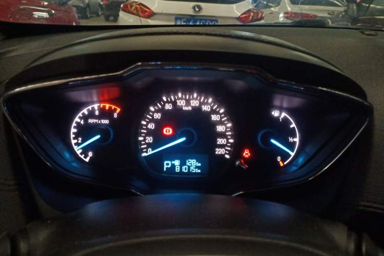 Used Ford Escort 2015 1.5L Automatic Fashion Model Instrument Cluster