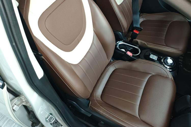 Used Wuling Bingo 2023 333 km Lingxi Connected Version