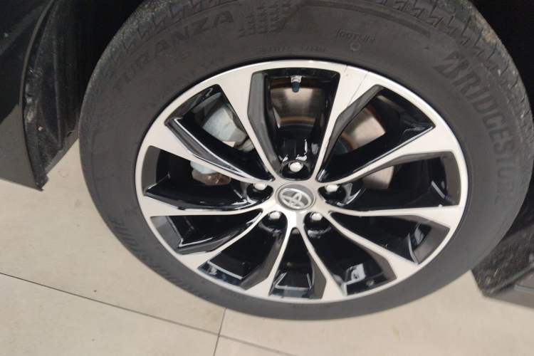 Used Toyota Avalon 2022 2.0L Luxury Edition