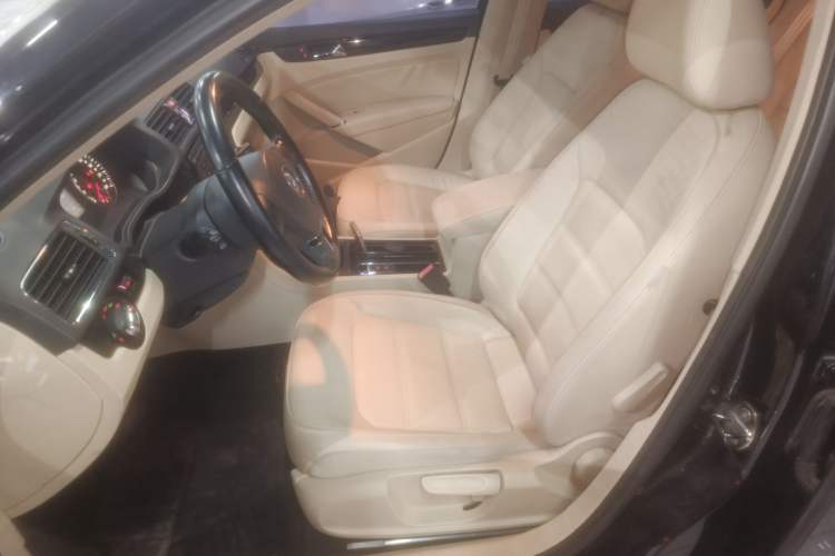 Used Volkswagen Passat 2013 1.8TSI DSG Prestige Edition