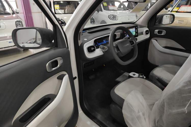 Used Geely Galaxy Panda 2025 210 km – Yuanqi Bear