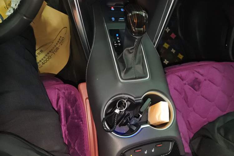 Used Toyota Venza 2022 2.0L CVT Two-Wheel Drive Luxury Edition