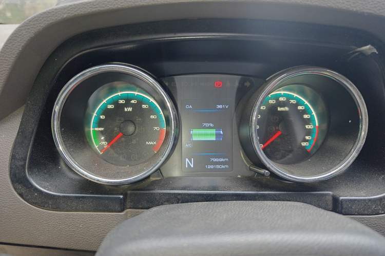 Used Dongfeng Yufeng EM26 2023 Standard Edition 41.472 kWh Henan Lithium Power
