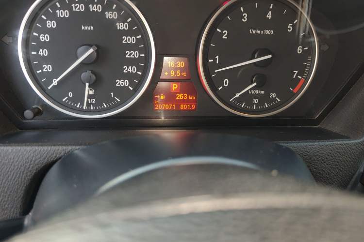 Used BMW X5 2011 xDrive35i Leading Model