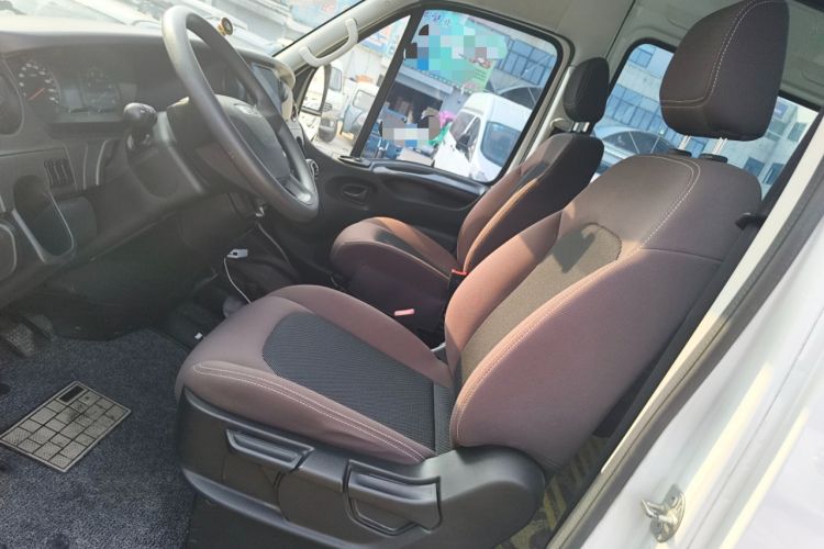 Used Iveco Eurocargo 2020 2.3T Manual Super Rui Long Wheelbase Short Overhang High Roof High Performance F1A