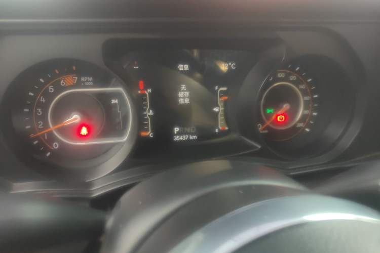 Used Jeep Wrangler 2018 2.0T Sahara Four-Door Edition