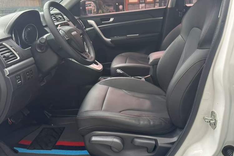 Used Haval M6 2019 1.5T DCT Two-Wheel Drive Elite Version China VI Standard
