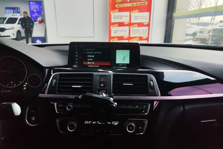 Used BMW 3 Series 2019 320Li Fashion Model
