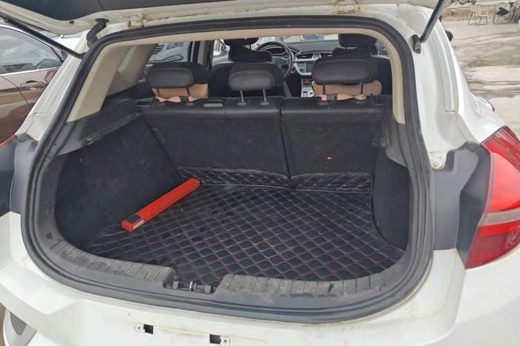 Used Geely Auto Emgrand GS 2016 Elegant Edition 1.3T Automatic LingShang Model