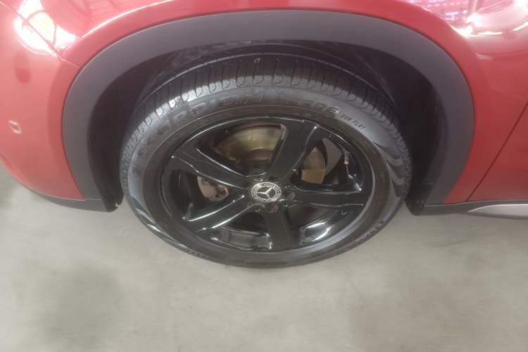 Used Mercedes-Benz GLA 2019 GLA 200 Fashion Model Left Front Wheel Hub