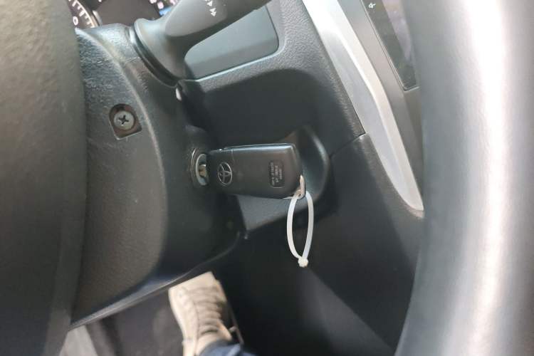 Used Toyota Camry 2016 2.0G 10th Anniversary Leading Edition