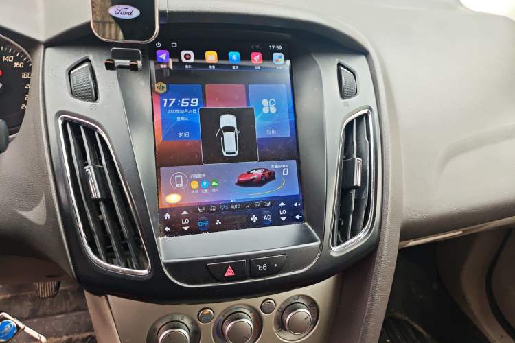 Used Ford Focus 2012 Sedan 1.6L Manual Comfort Model